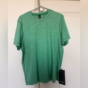 Men’s Lululemon soft jersey T shirt - M